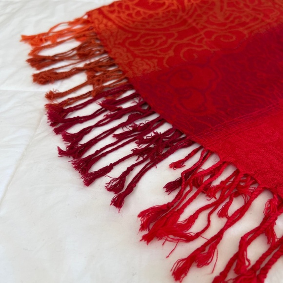 ❤️✨ 🧡 Gorgeous Red Orange Pashmina Silk Scarf ❤️✨ 🧡 - Picture 7 of 9
